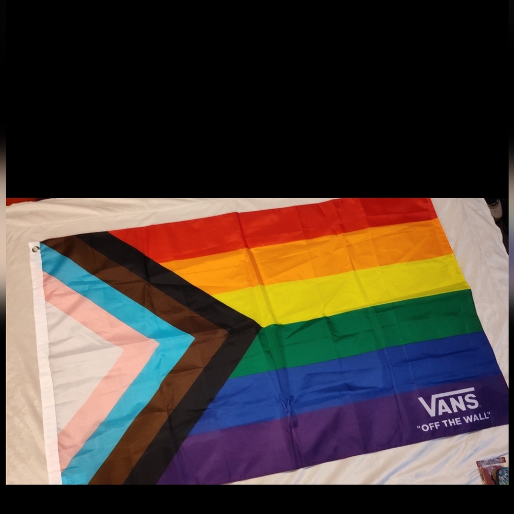 NEW! VANS PRIDE FLAG